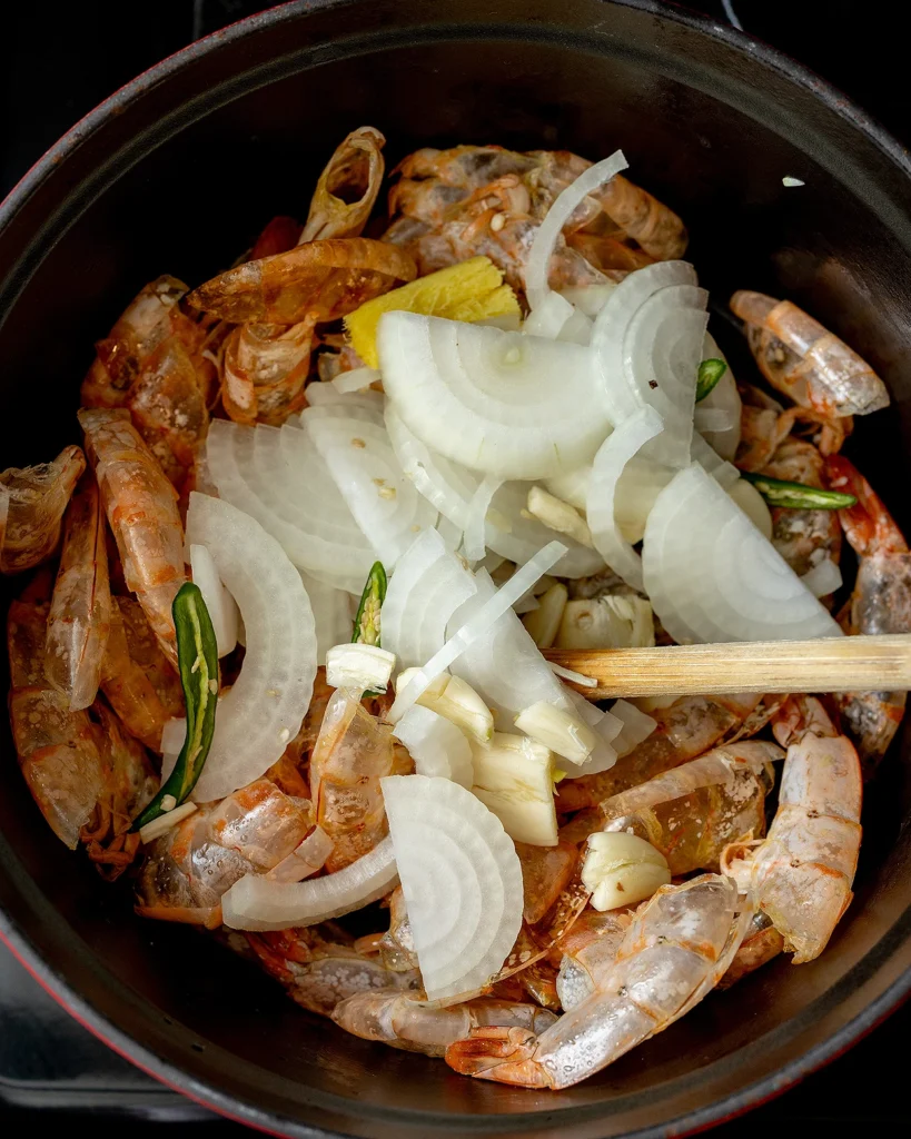 Make homemade shrimp stock