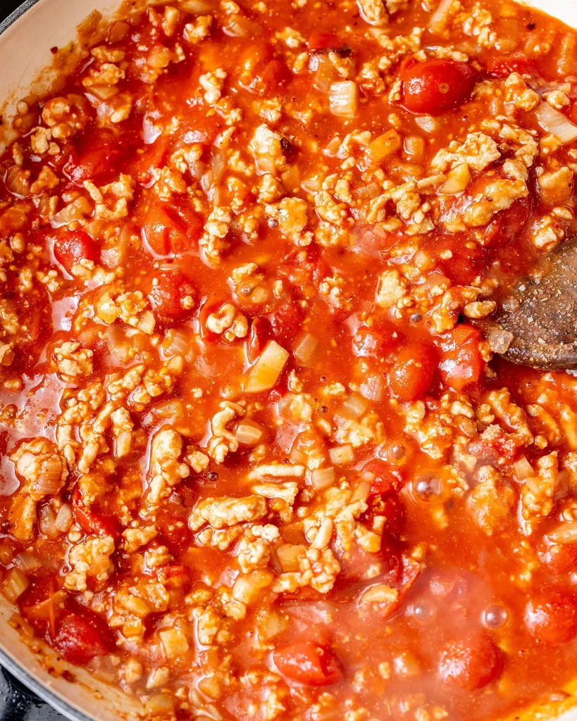 Simmer fennel vermouth sauce