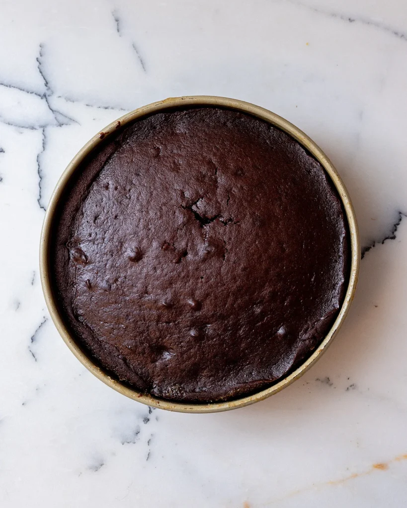 How long to bake chocolate cake
