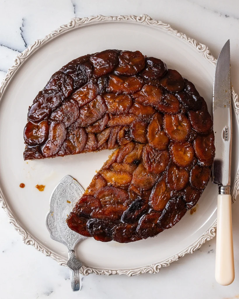 Banana upside down cake