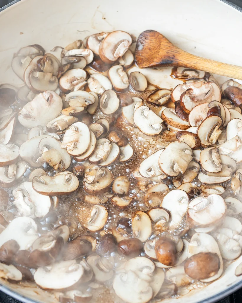 Let mushrooms release water