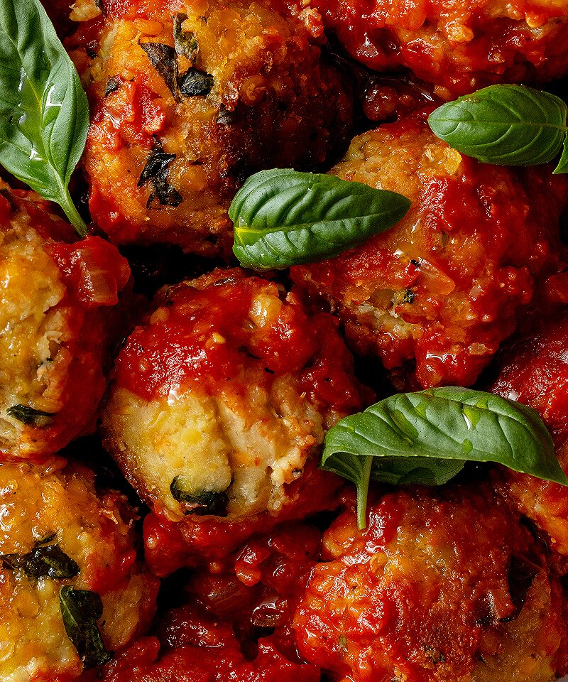 Vegan ricotta red lentil balls