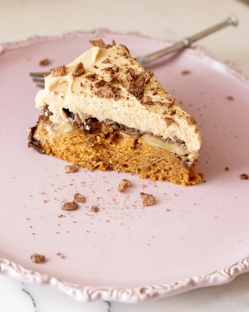 Banana chicory cocoa pebbles cake