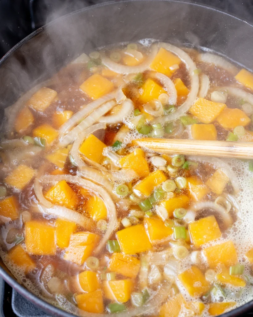 Simmer vegetables
