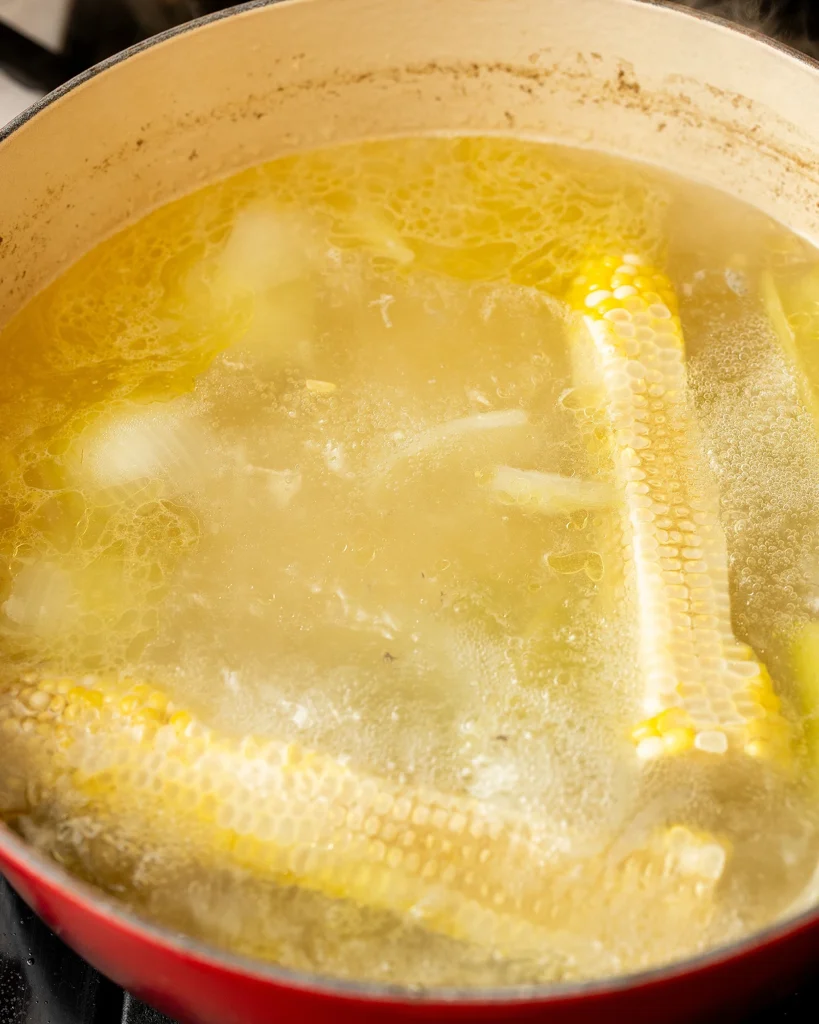 Simmer corn cobs